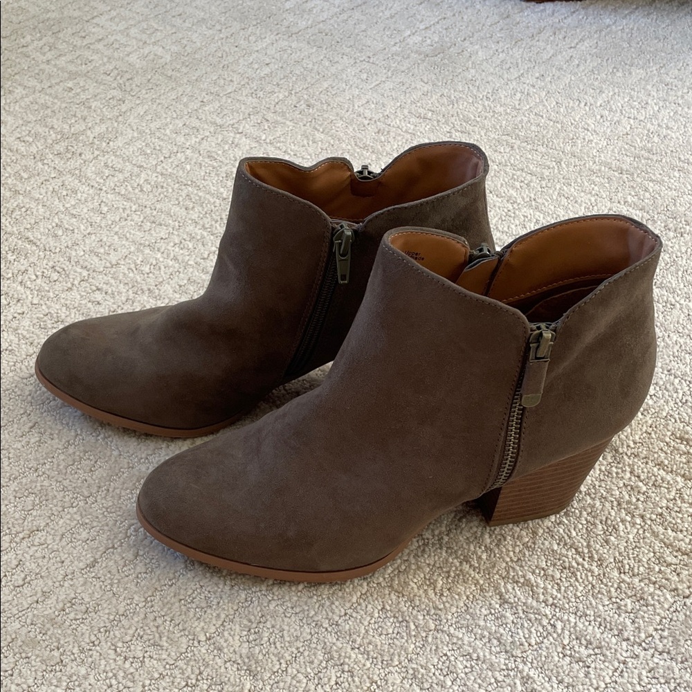 Peat Green Ankle Boots